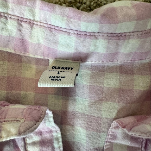 Old Navy Pink Gingham Button Down Shirt - Picture 9 of 11